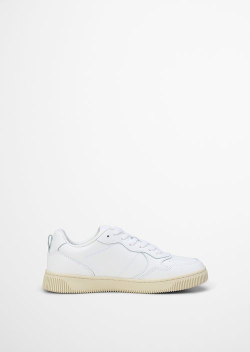 Sneaker — White