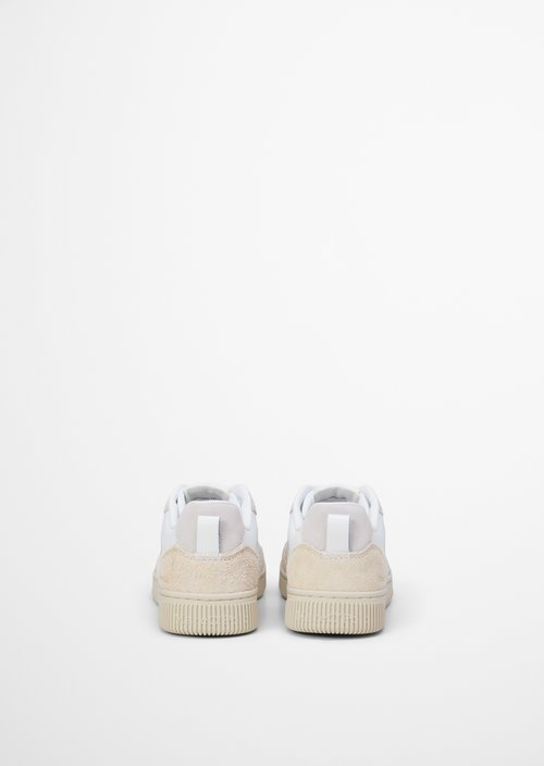 Sneaker — MO'P Offwhite