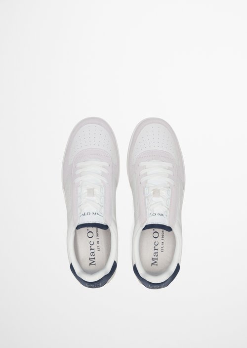 Sneaker — White