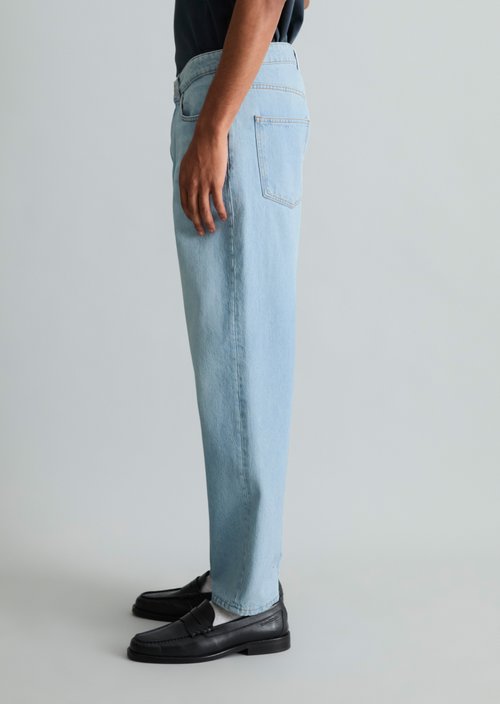 Jeans model Runne tapered — Bright Blue