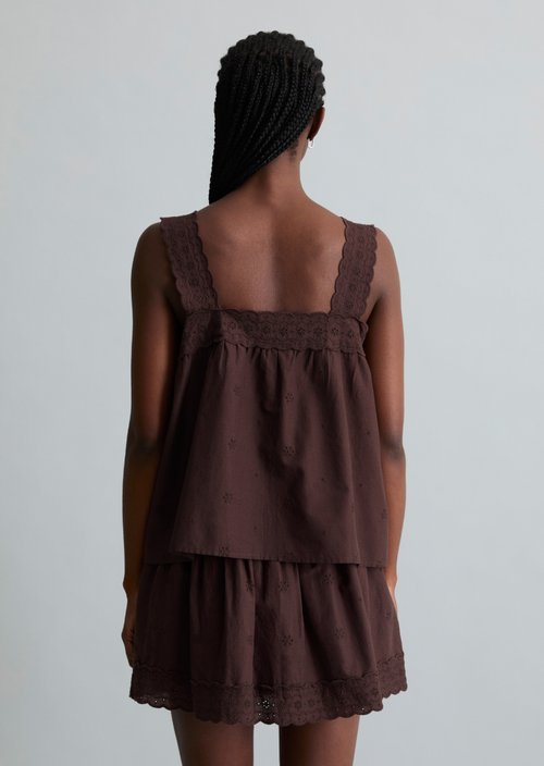 Broderie-Anglaise-Top regular — Burnt Aubergine