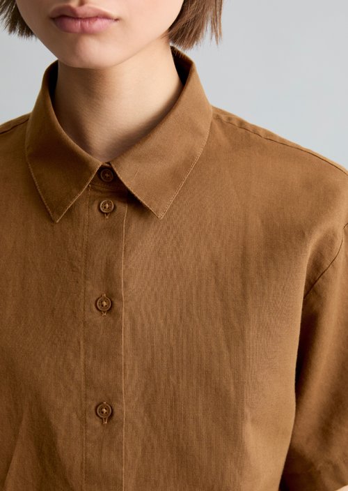 Relaxed short-sleeved blouse — Umbra Brown