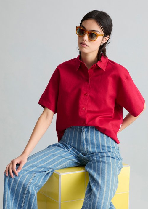 Relaxed short-sleeved blouse — Vivid Cherry