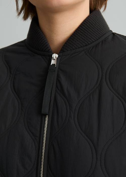 Quilted jacket regular Black in detail view