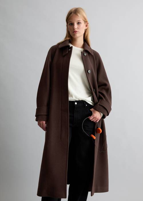 Regular-Fit Wool Coat Espresso Brown in front view