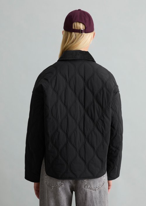 Barn-style quilted jacket regular — Black