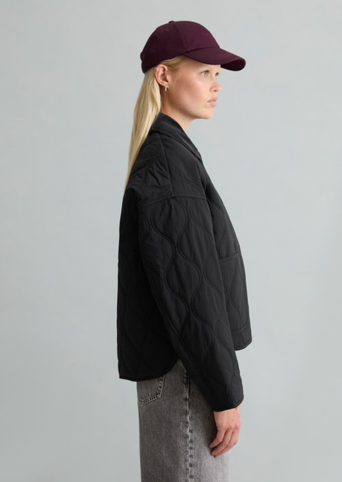 Barn-style quilted jacket regular — Black