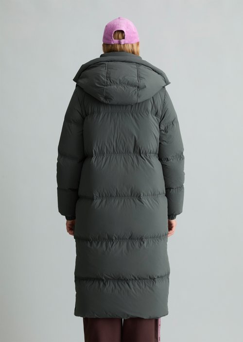 Quilted Down Coat, Regular Fit — Light Graphite
