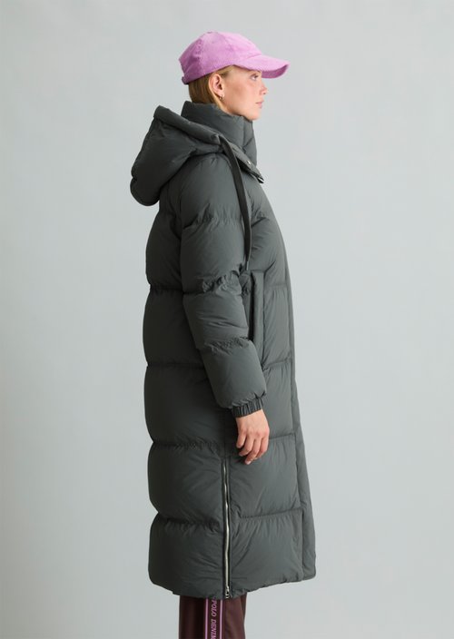 Quilted Down Coat, Regular Fit — Light Graphite