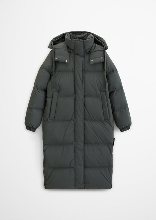 Quilted Down Coat, Regular Fit — Light Graphite