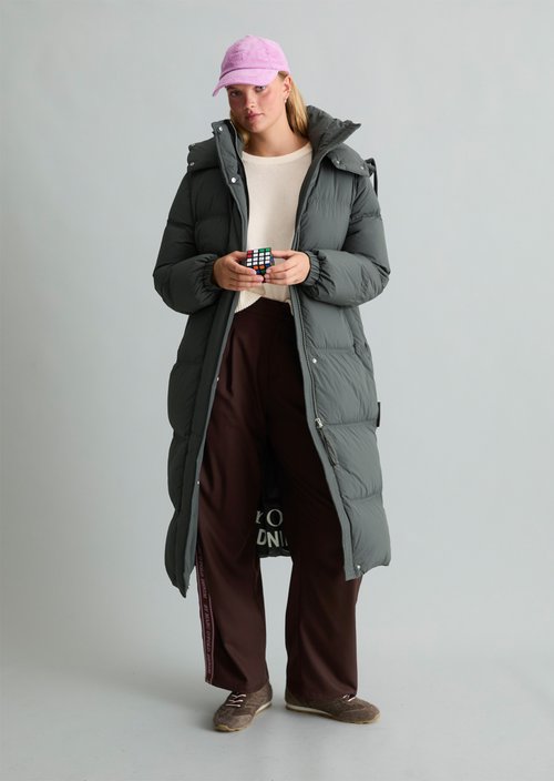 Quilted Down Coat, Regular Fit — Light Graphite
