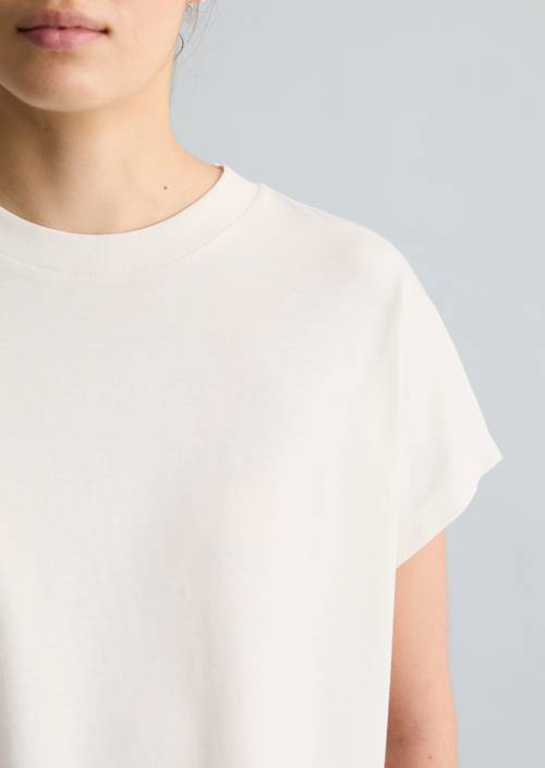 T-shirt DfC surdimensionné Silky White en vue détaillée