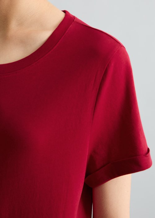 Relaxed T-shirt — Vivid Cherry