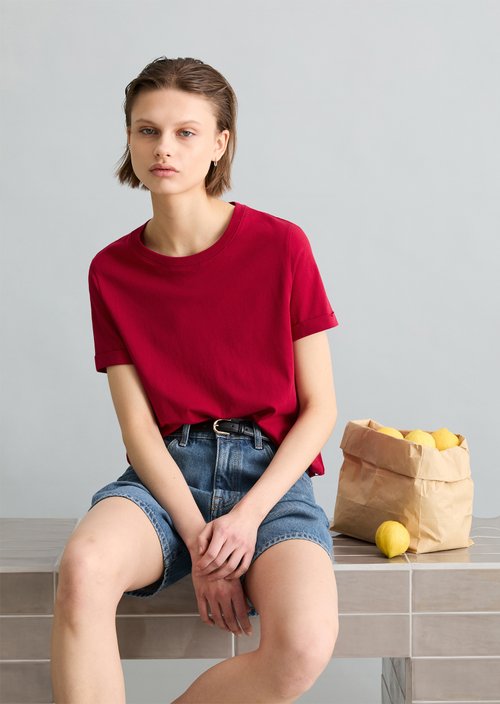 Relaxed T-shirt — Vivid Cherry
