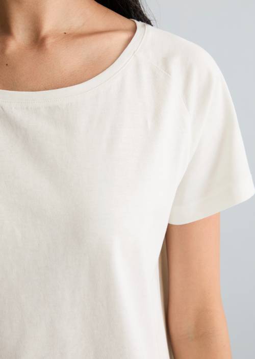 T-shirt regular Silky White in detail view