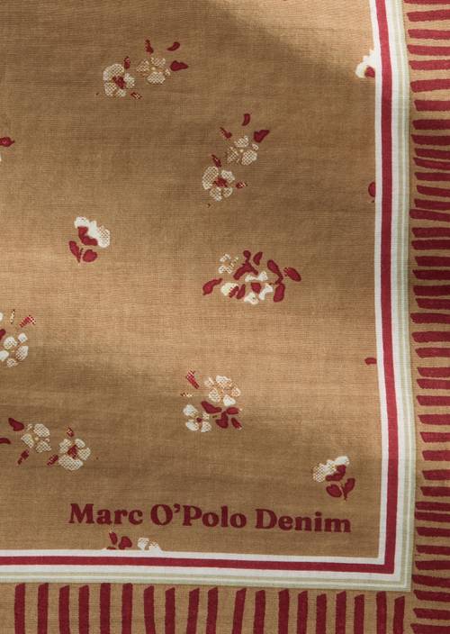 Bandana Medium Brown in detail view