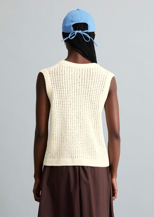 Sleeveless cardigan slim — Creamy White