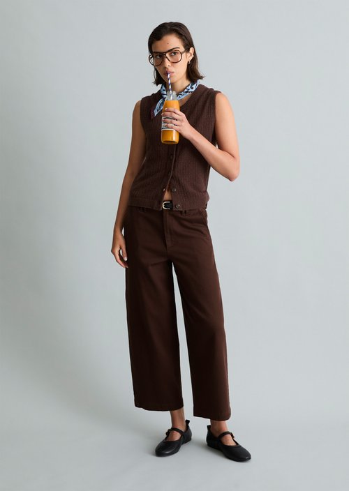 Sleeveless cardigan slim — Burnt Aubergine