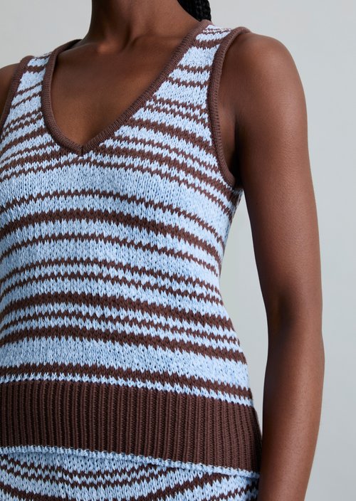 Sweater regular — Dark Brown