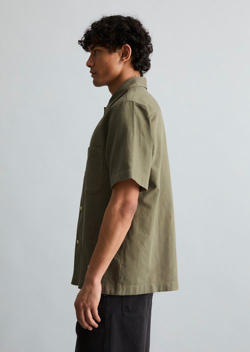 Regular short-sleeved shirt — Chalky Sage
