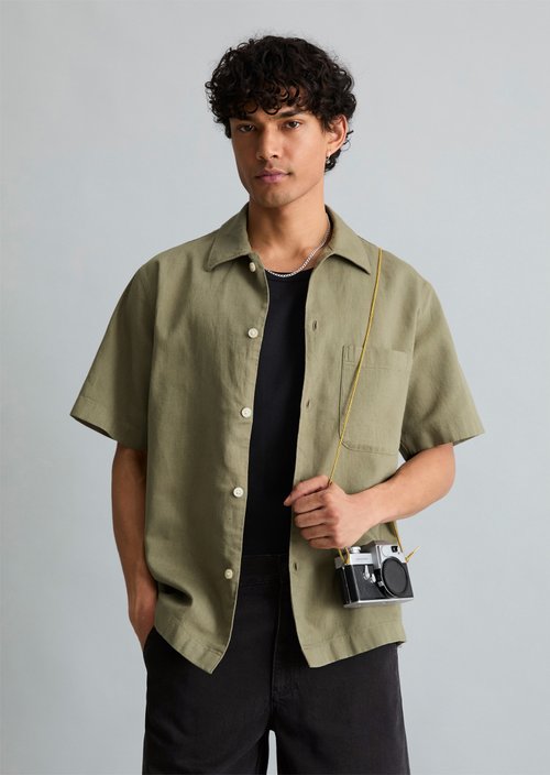 Regular short-sleeved shirt — Chalky Sage