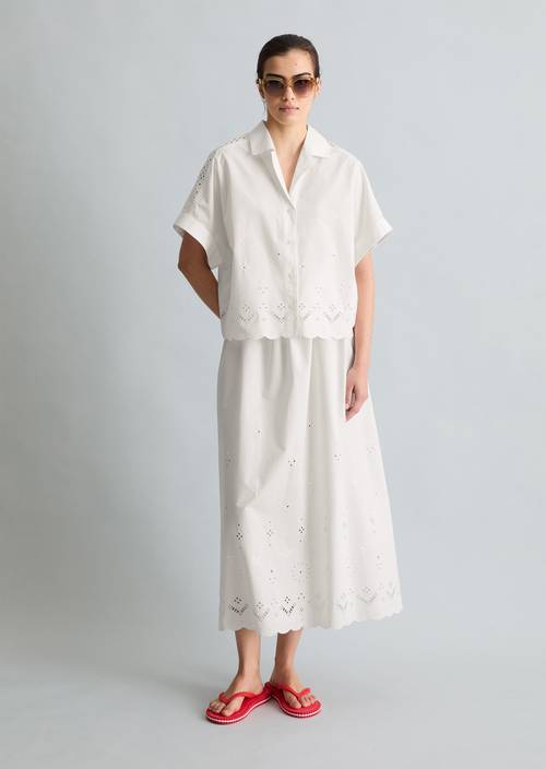 Kurzarm-Spitzenbluse relaxed Silky White in Frontalansicht