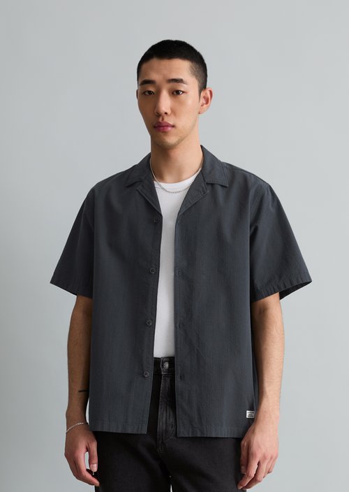 Seersucker shirt regular — Peppercorn Grey