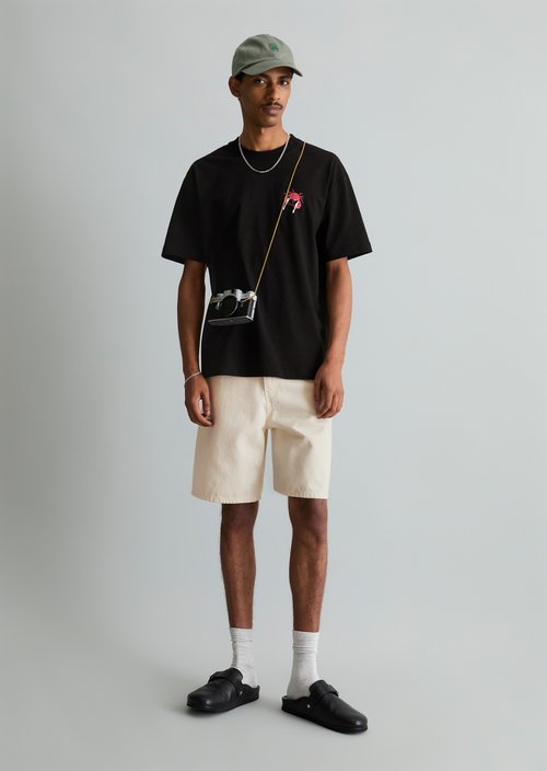 Crayfish Capsule T-Shirt — Black