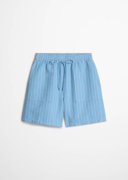 Gestreepte shorts regular Light Blue in vrijstaande weergave zonder model