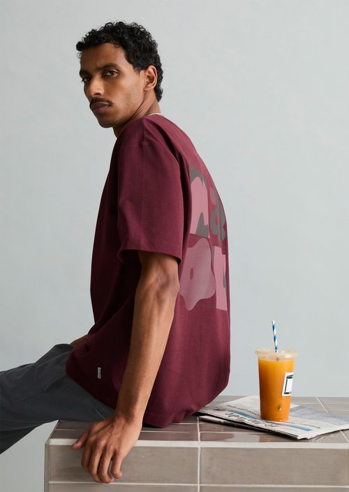 Relaxed T-shirt — Merlot Red