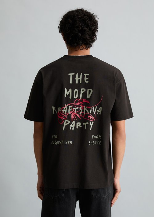 Crayfish Capsule T-Shirt — Black