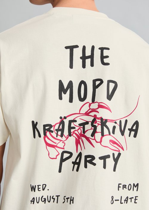 Crayfish Capsule T-Shirt — Silky White