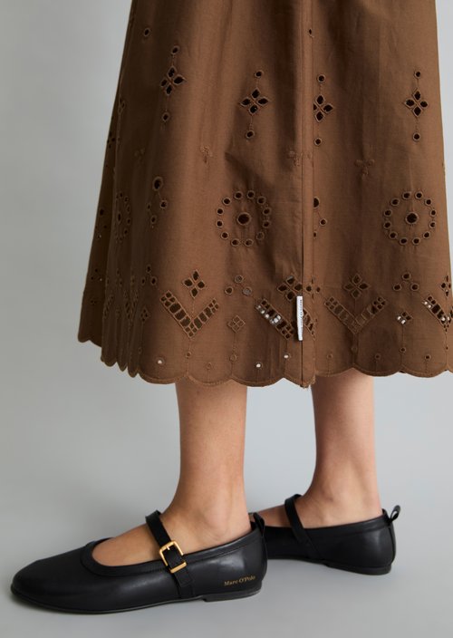 Dress with lace skirt — Umbra Brown