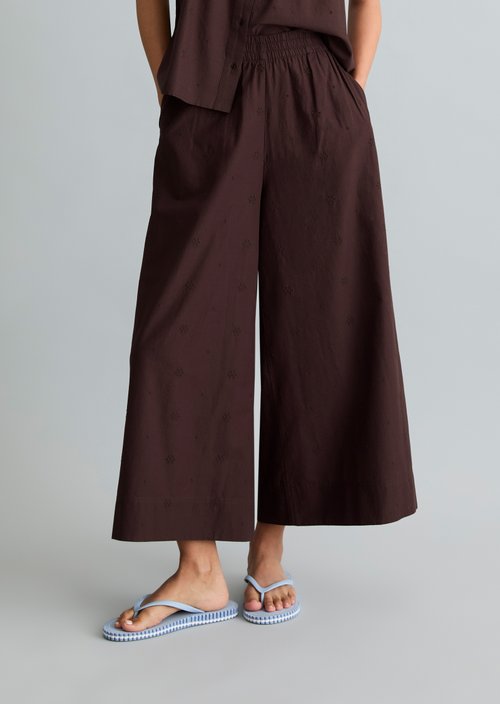 Broderie anglaise trousers wide — Burnt Aubergine