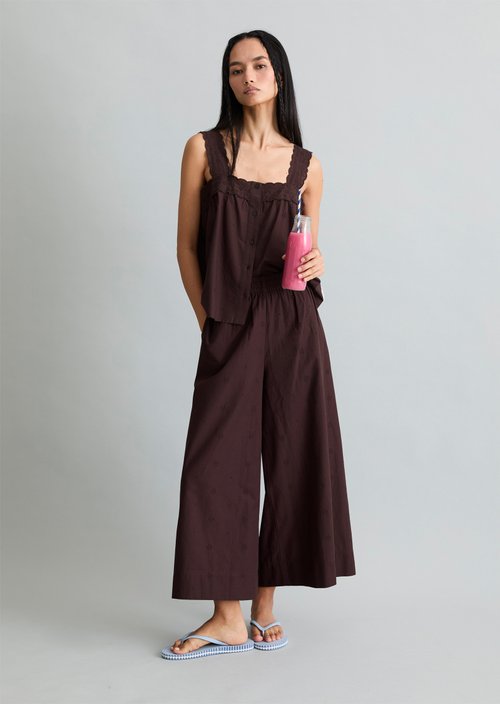 Broderie anglaise trousers wide — Burnt Aubergine