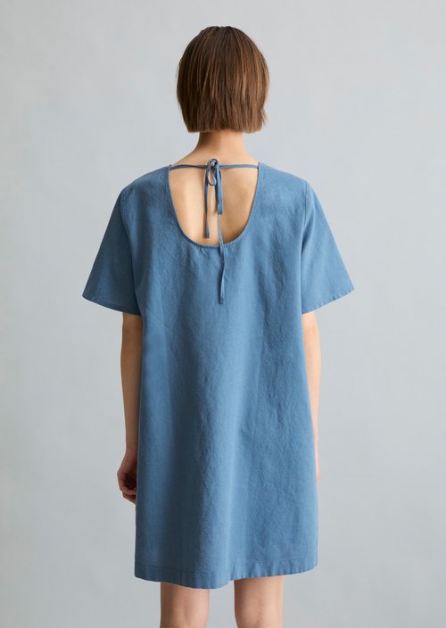 Dress relaxed — Endless Sea