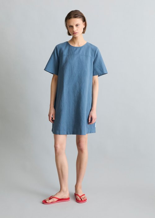 Dress relaxed — Endless Sea