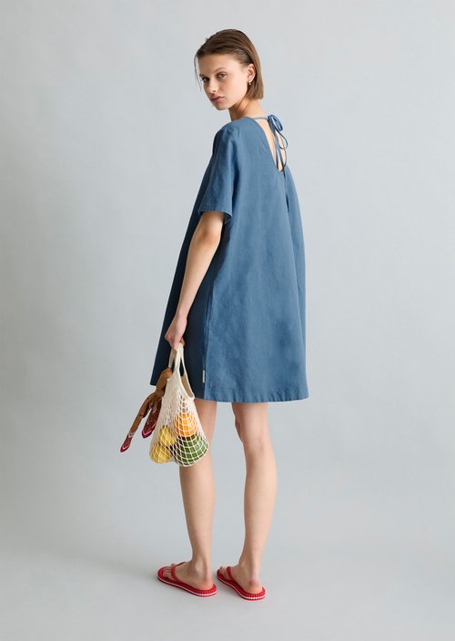 Dress relaxed — Endless Sea