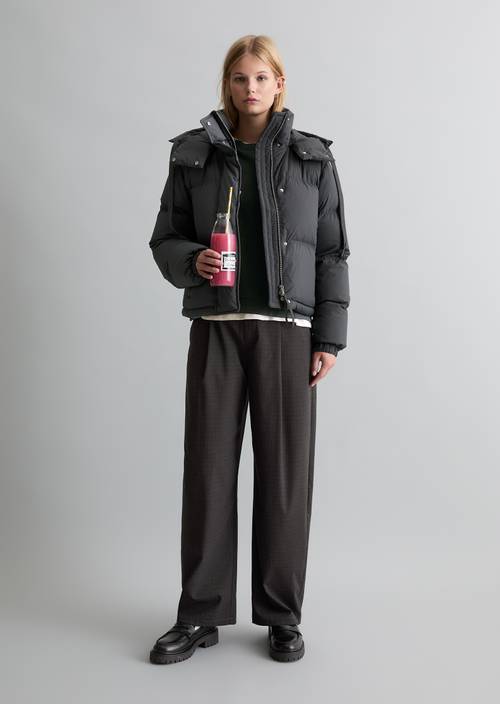 Puffer-Daunenjacke regular Light Graphite in Frontalansicht