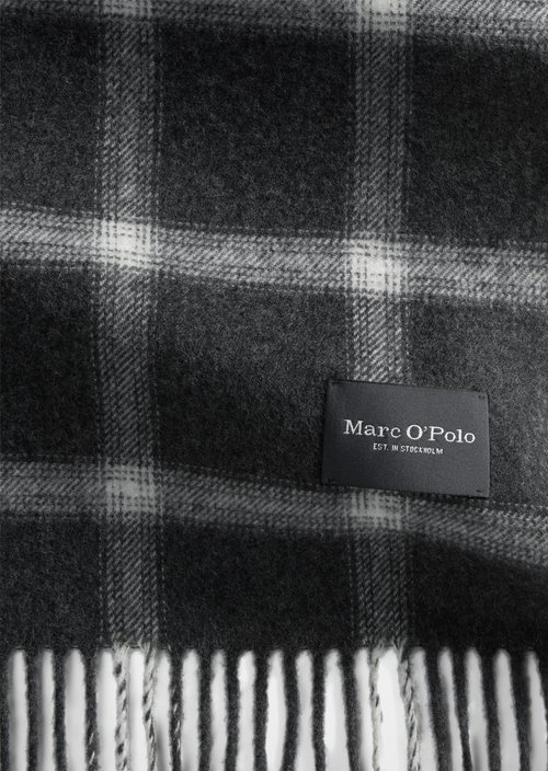 Schal — Dark Grey (alternate view)
