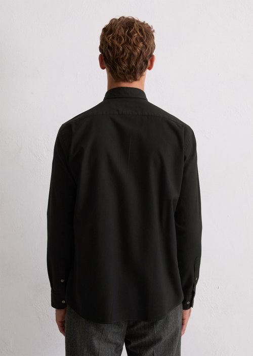 Shirt shaped — Black