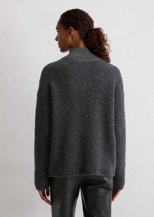 Bouclé sweater regular — Rocky Grey Melange