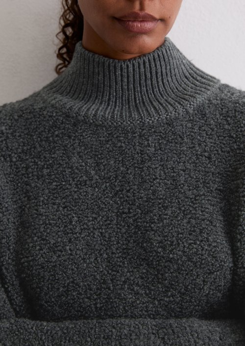 Bouclé sweater regular — Rocky Grey Melange