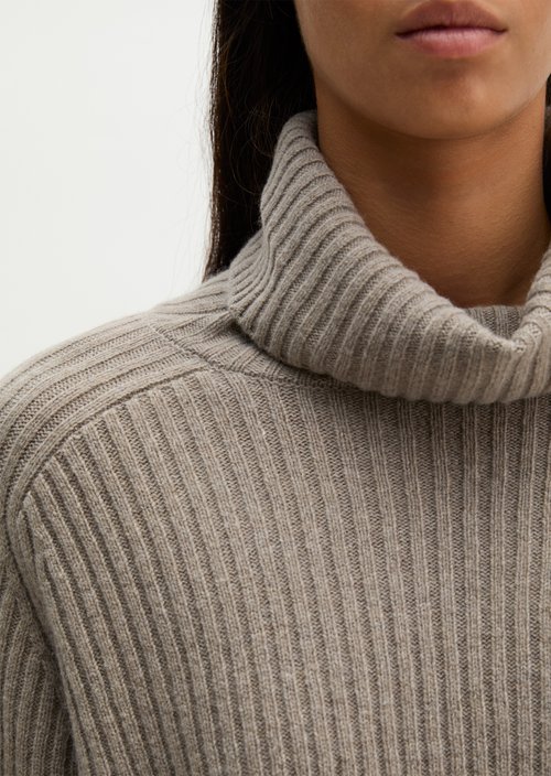 Ribbed turtleneck sweater loose — Stone Taupe Melange