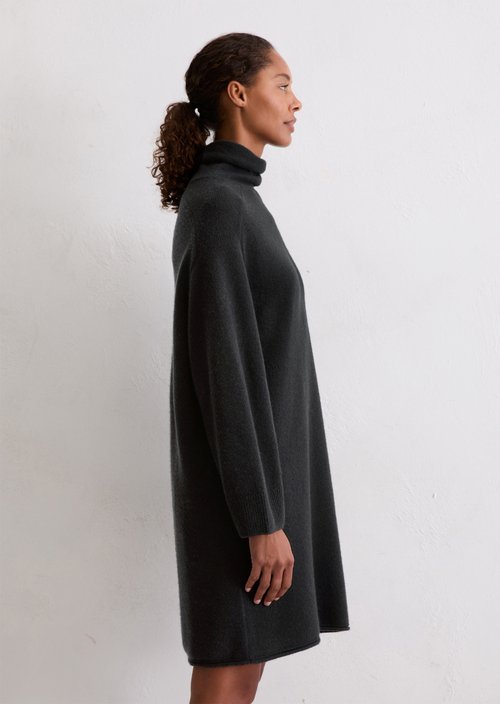 Relaxed knit dress — Black