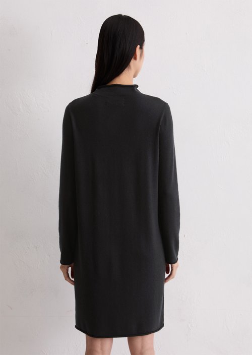 Knitted dress regular — Black