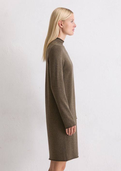 Knitted dress regular — Shaded Brown Melange