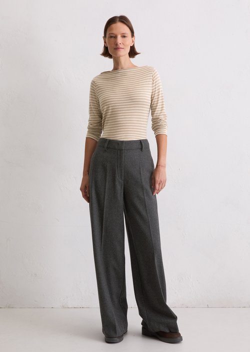 Regular striped longsleeve — Light Beige