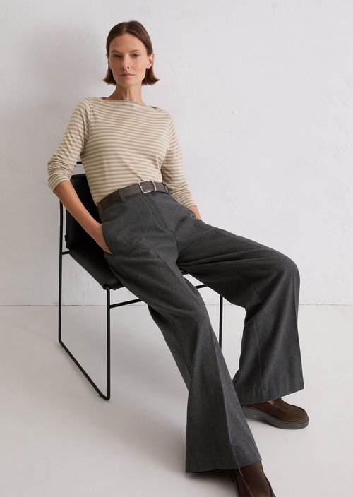 Regular striped longsleeve — Light Beige