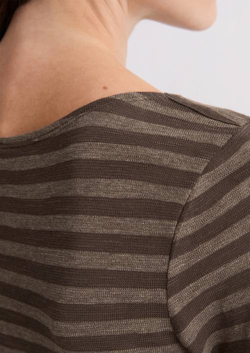 Gestreepte longsleeve regular Dark Brown in detailaanzicht